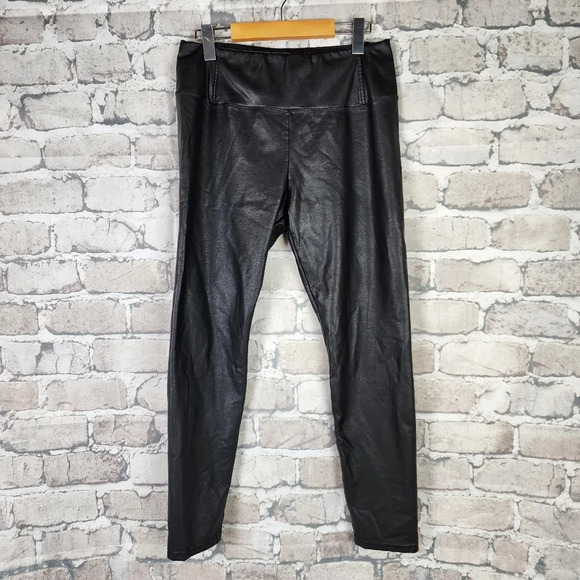 7 For All Mankind Vegan Leather Leggings Stretch Black Size  Large - Picture 6 of 16